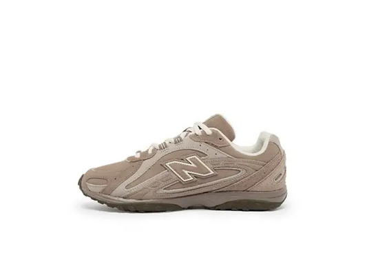 New Balance 204L Mushroom Arid Stone
