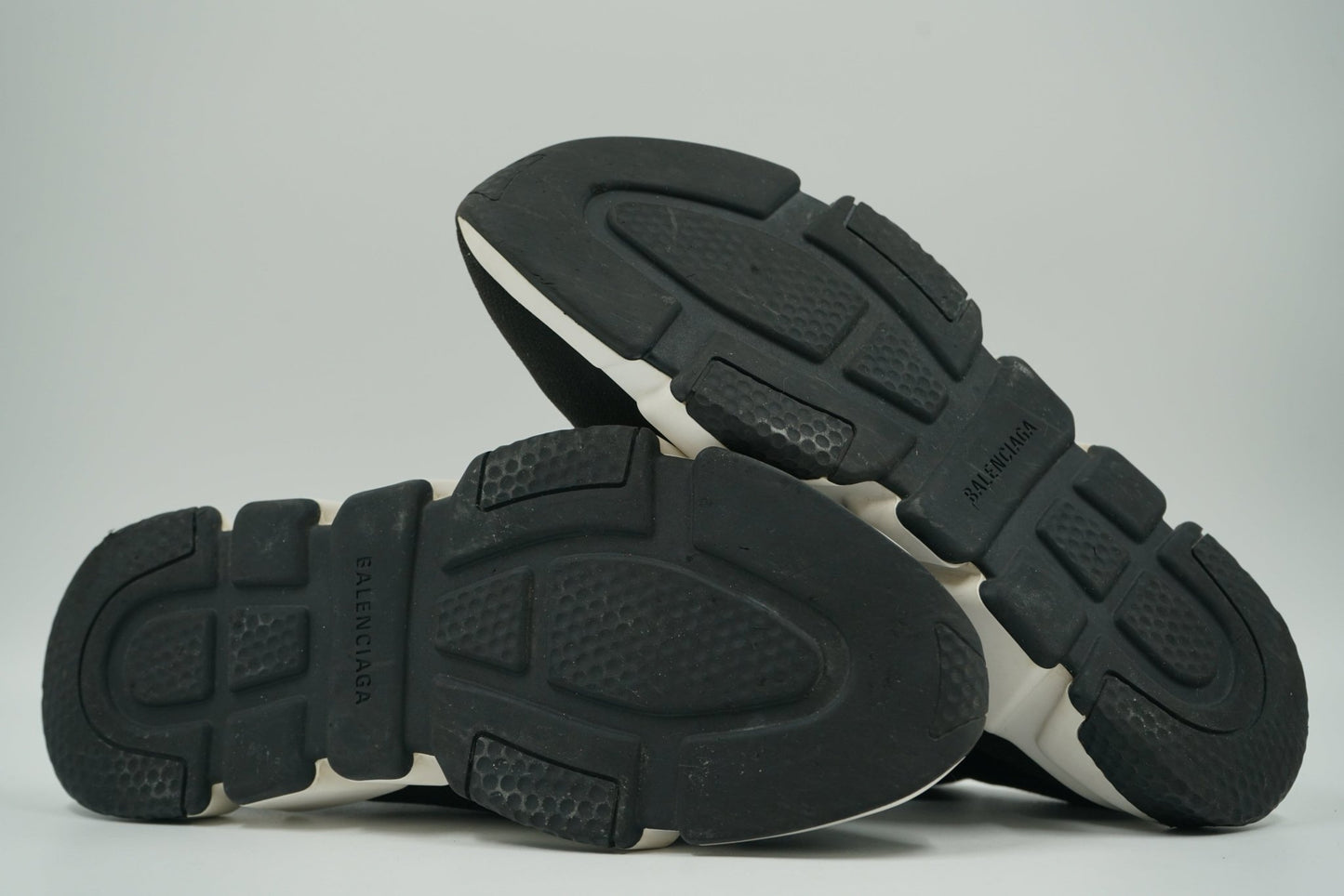 Balenciaga Black White Speed Trainer - Balenciaga - SecondPlace