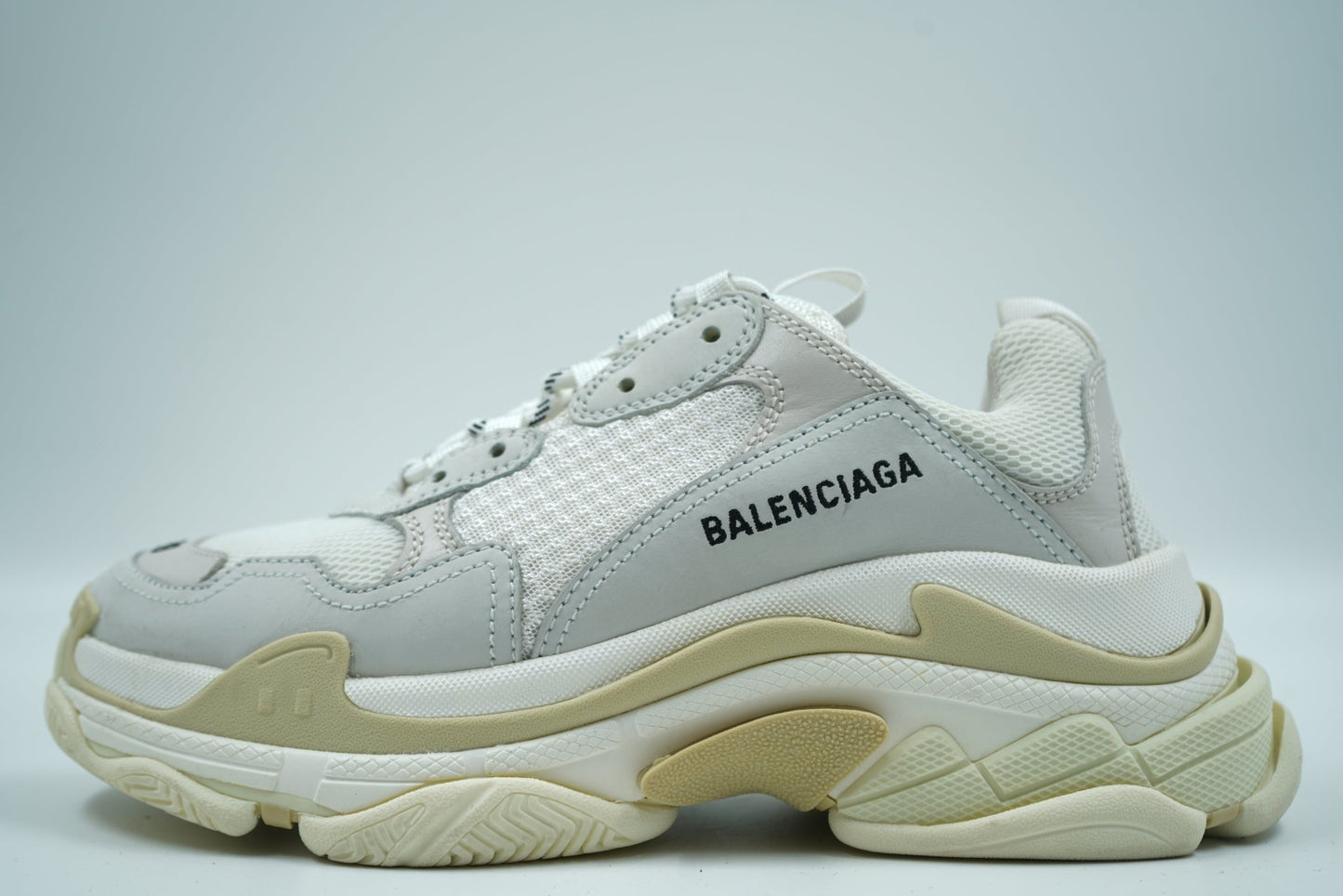 Balenciaga Triple S White Sneakers - Balenciaga - SecondPlace
