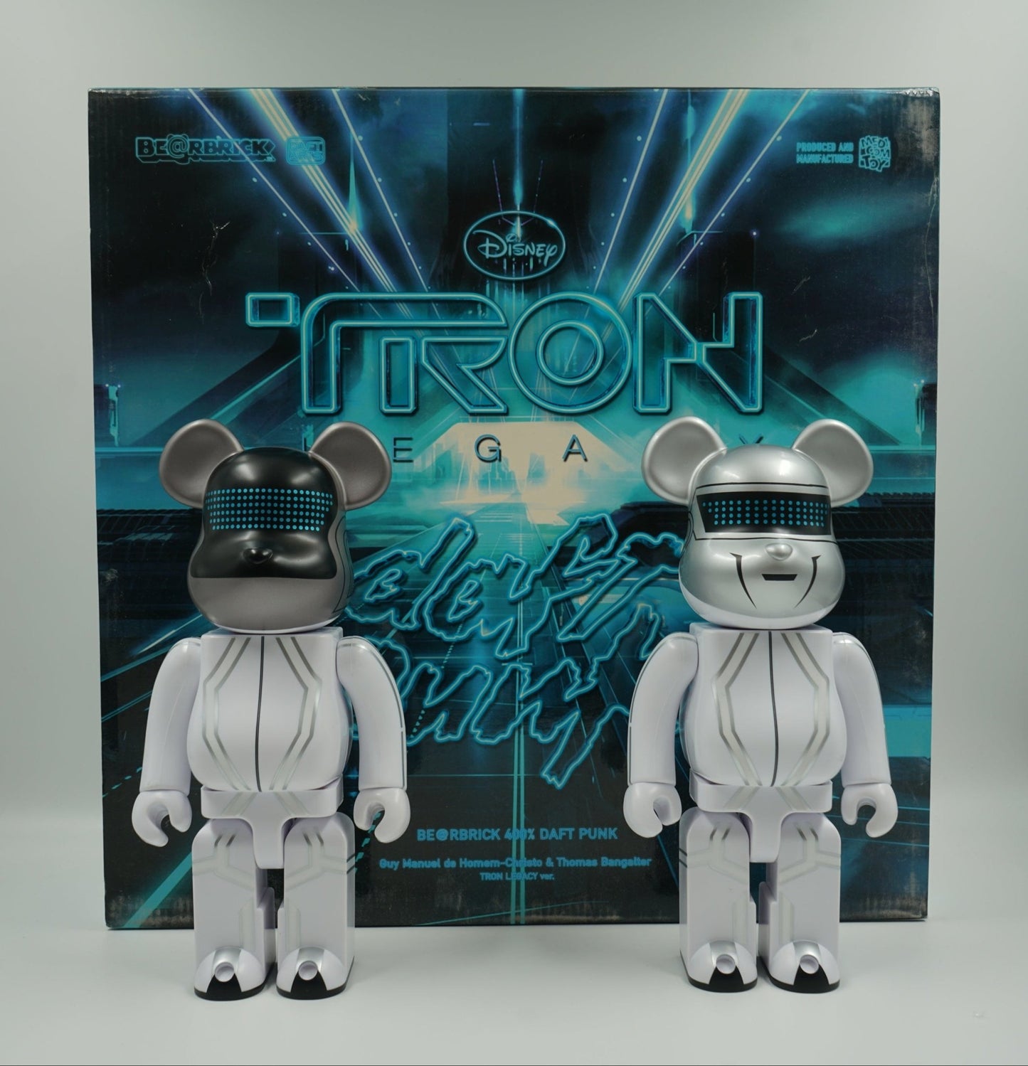 Bearbrick Daft Punk Tron Legacy Ver. 2 Pack 400% - Bearbrick - SecondPlace