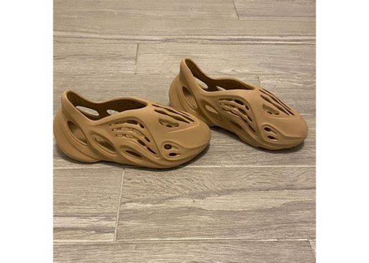 Yeezy Foam Runner Ochre