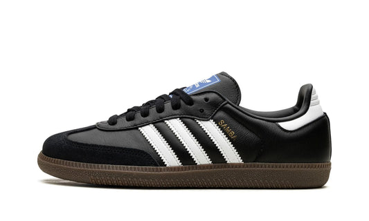 Classic Adidas Samba OG Black Gum (B75806) featuring core black leather, white stripes, and a gum rubber sole. Available at our Malmö store