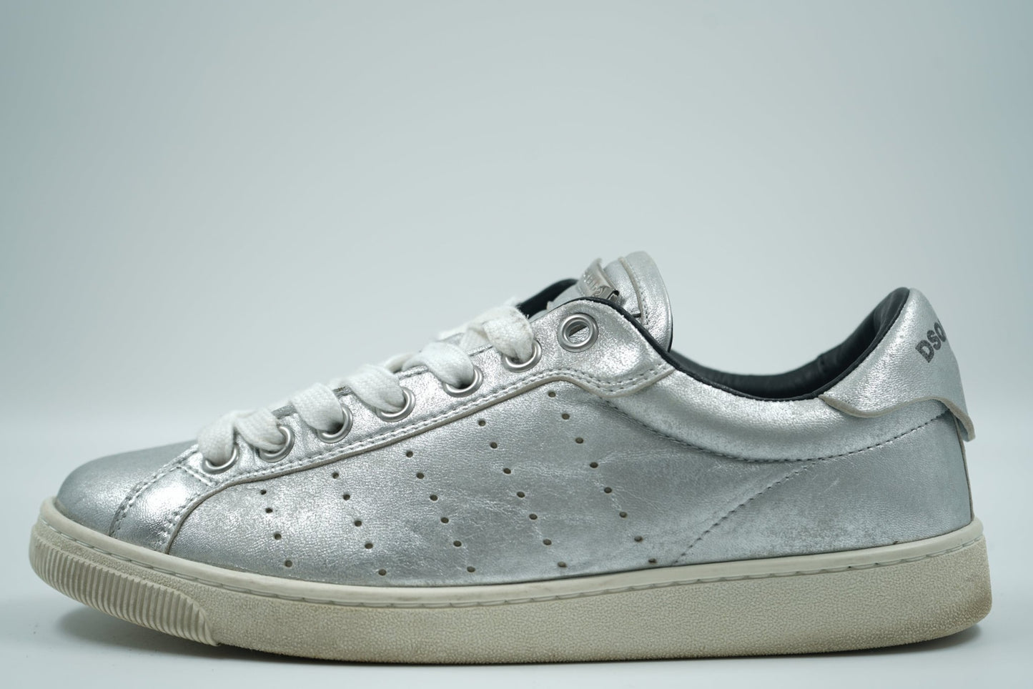Dsquared2 Silver Low Top Sneakers - Dsquared2 - SecondPlace
