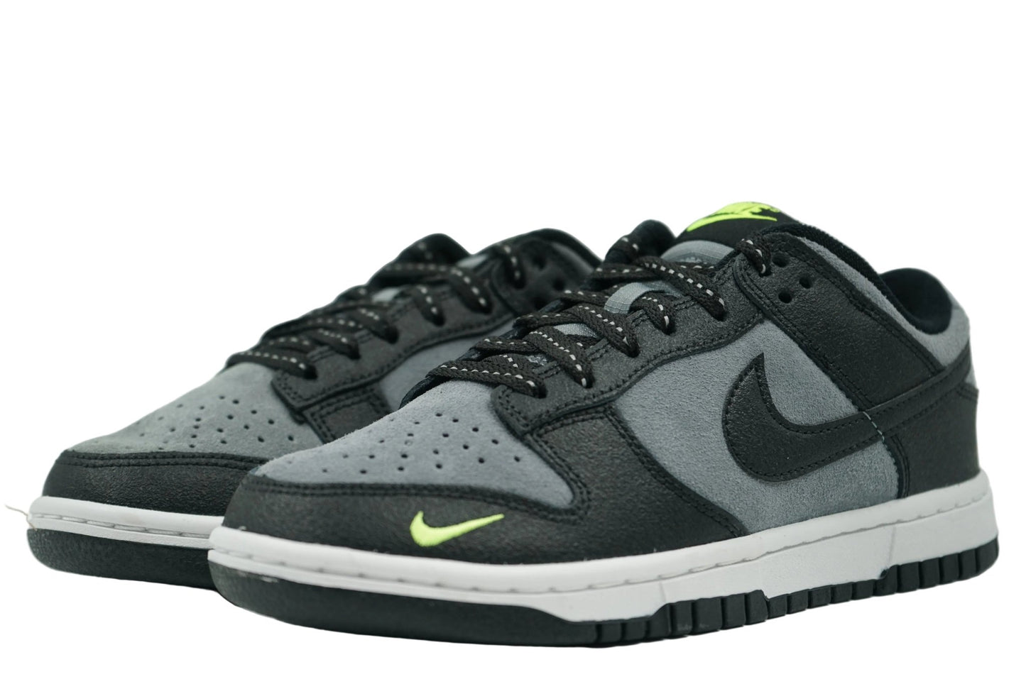 Dunk Low Black Grey Green Strike - Nike - SecondPlace