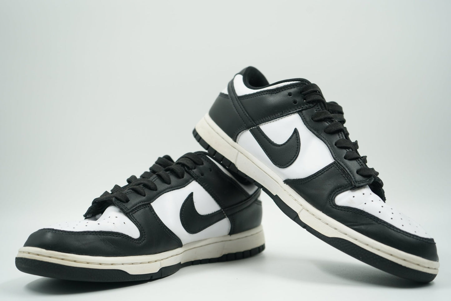 Dunk Low Black White - Nike - SecondPlace