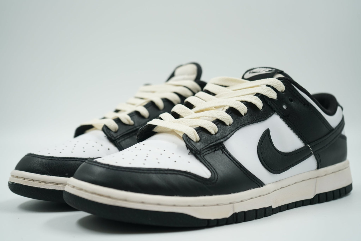 Dunk Low Black White - Nike - SecondPlace