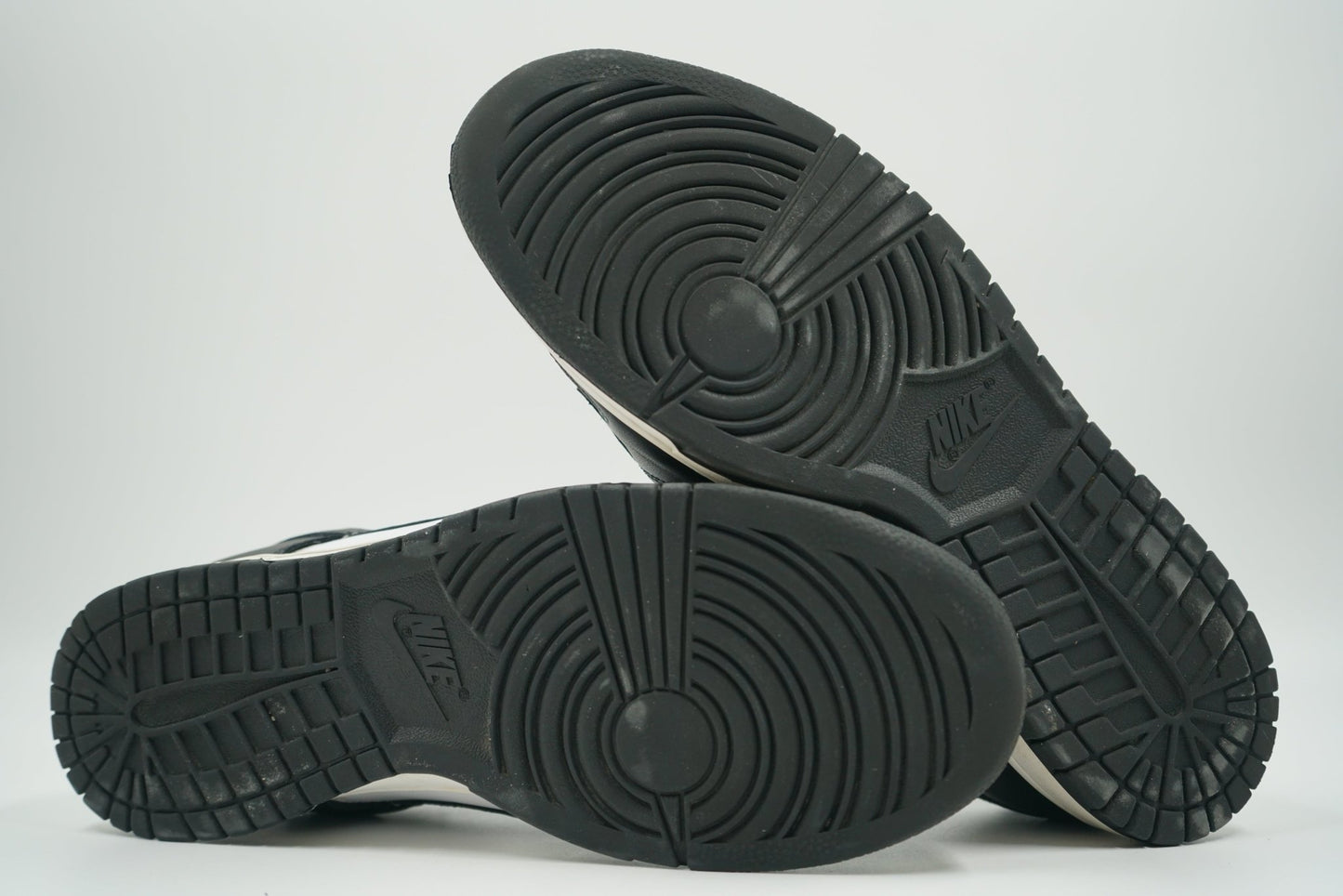 Dunk Low Black White - Nike - SecondPlace