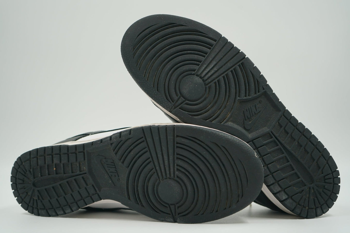 Dunk Low Black White - Nike - SecondPlace