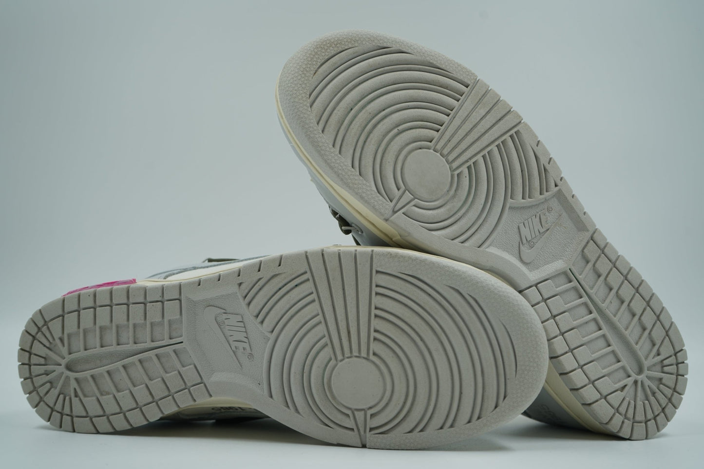Dunk Low Off - White Lot 22 of 50 - Nike - SecondPlace