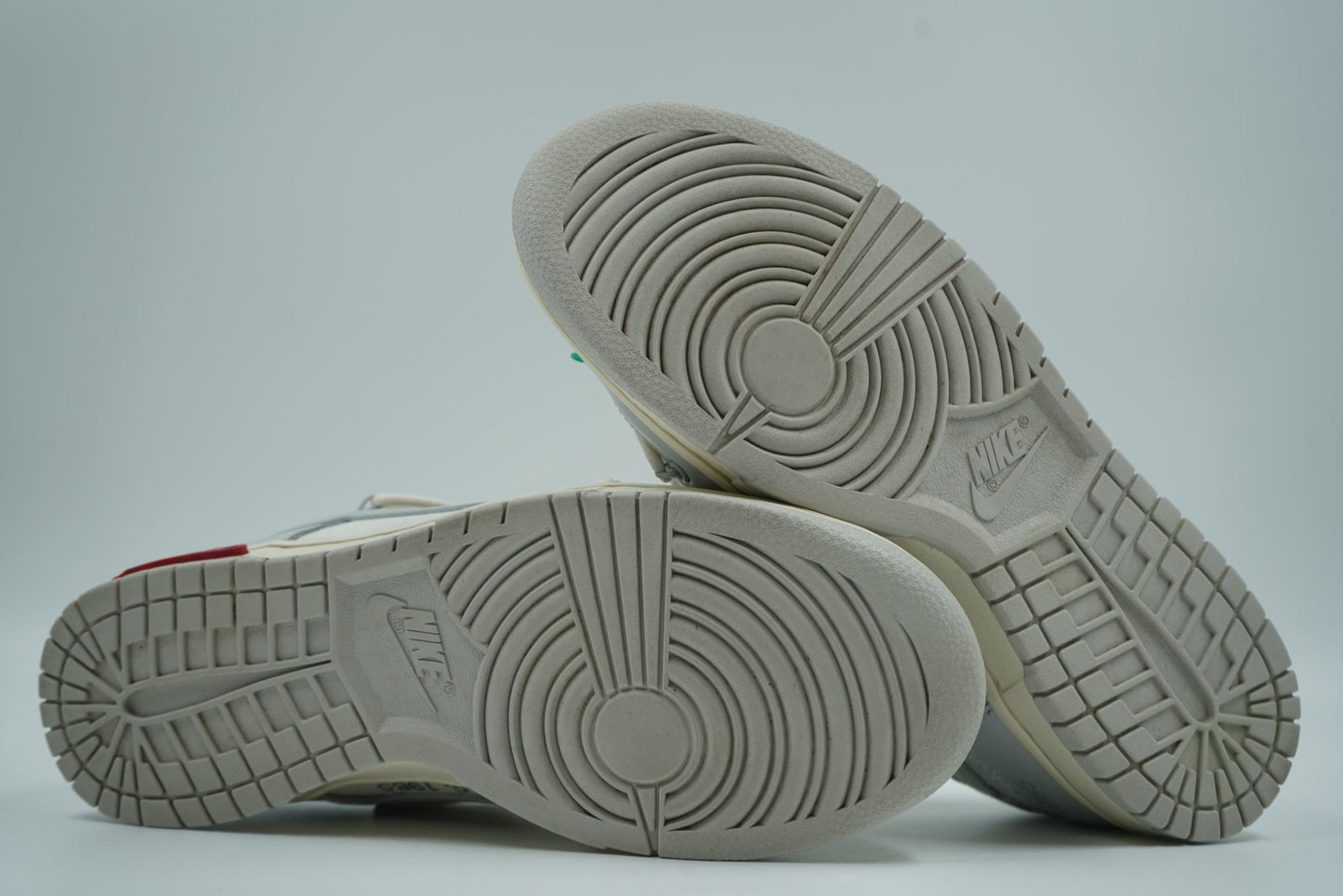 Dunk Low Off - White Lot 25 of 50 - Nike - SecondPlace