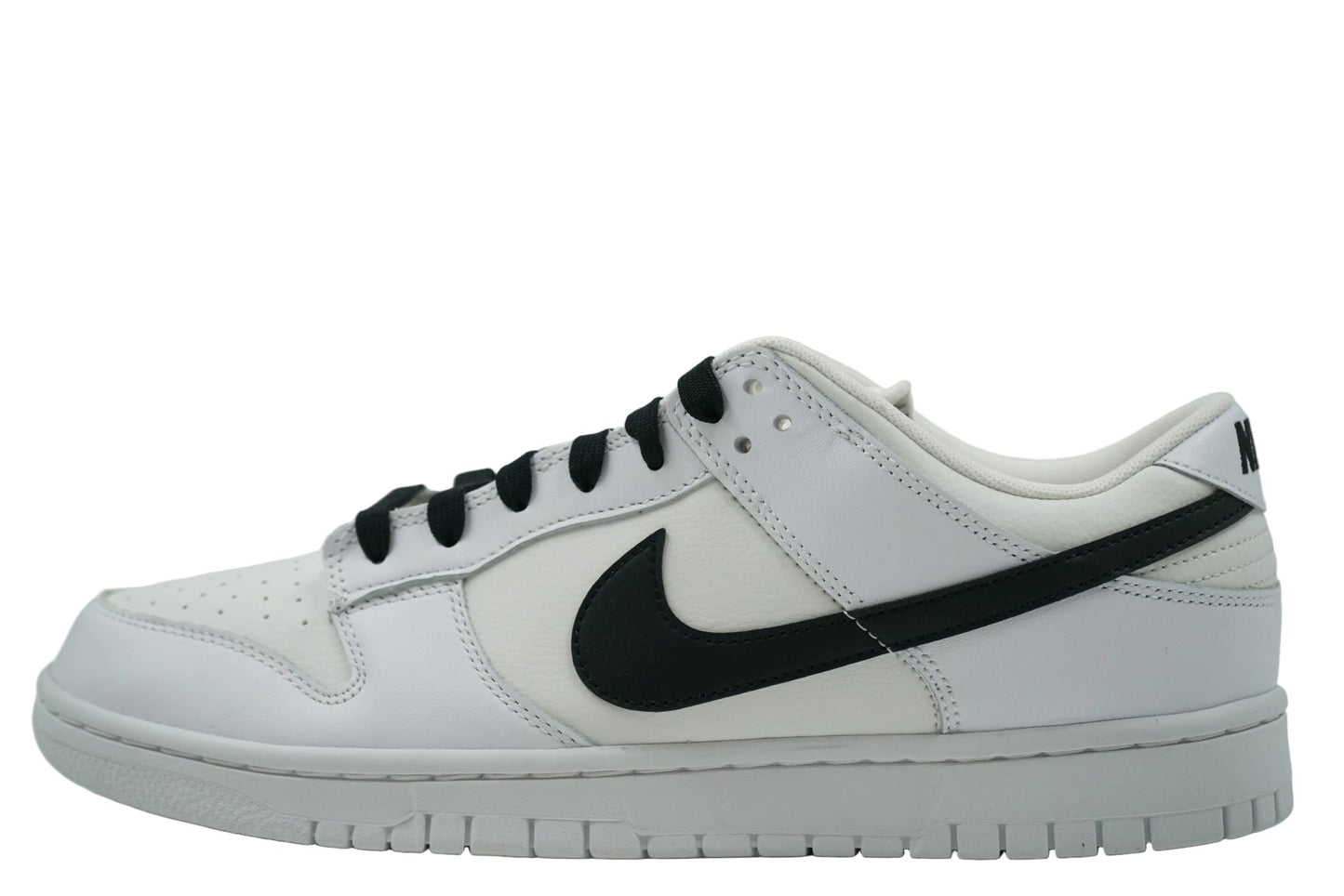 Dunk Low Reverse Panda - Nike - SecondPlace