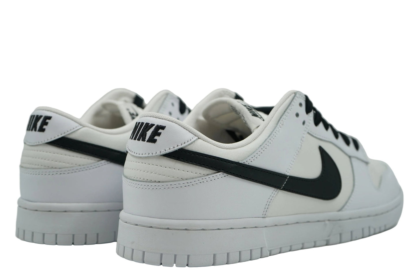 Dunk Low Reverse Panda - Nike - SecondPlace