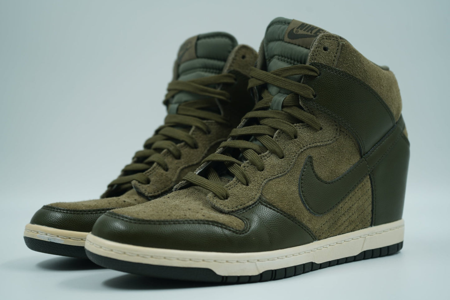 Dunk Sky Hi Essential Hidden Wedge Sage Green - Nike - SecondPlace