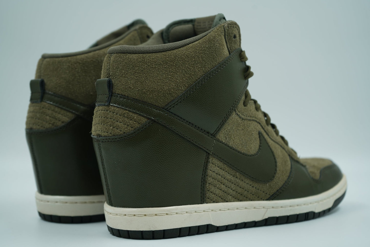 Dunk Sky Hi Essential Hidden Wedge Sage Green - Nike - SecondPlace