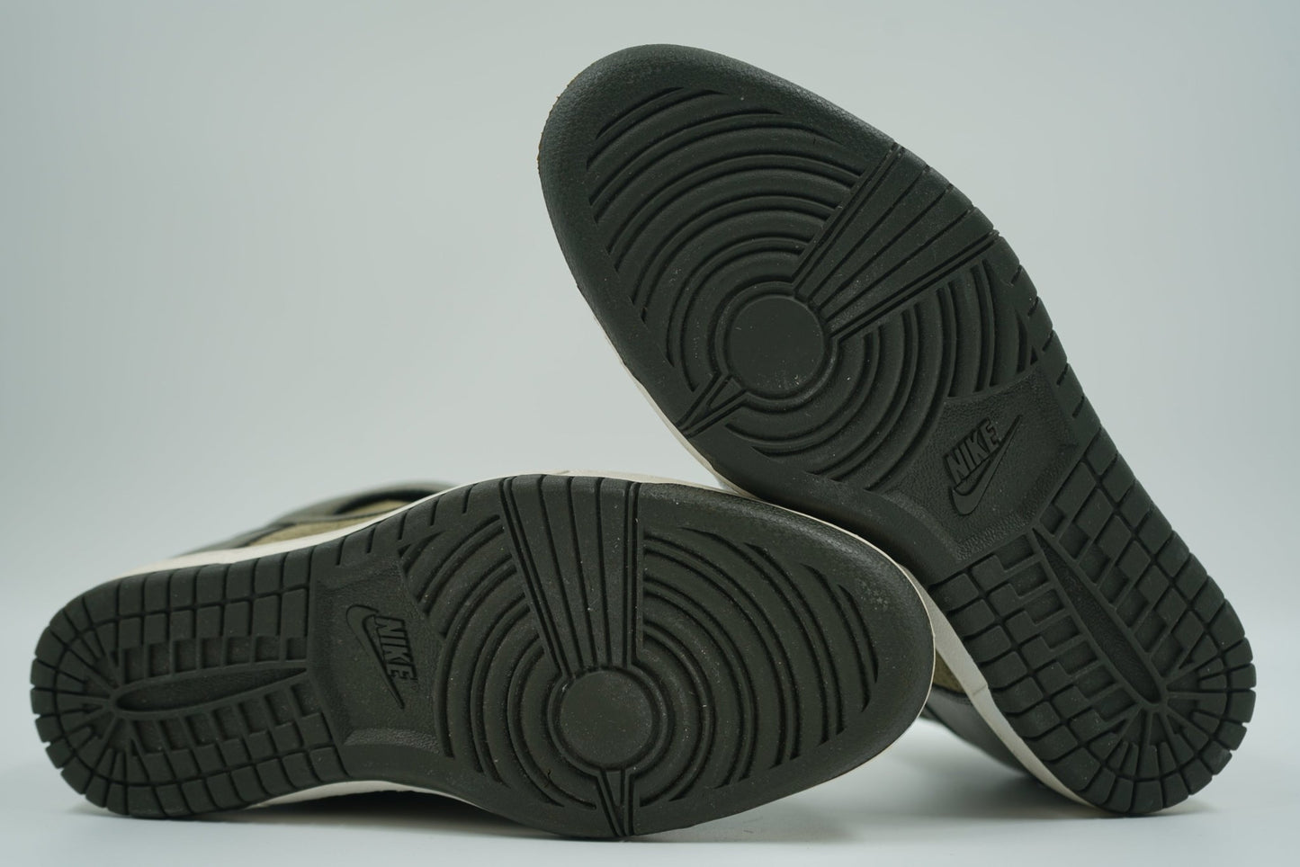 Dunk Sky Hi Essential Hidden Wedge Sage Green - Nike - SecondPlace