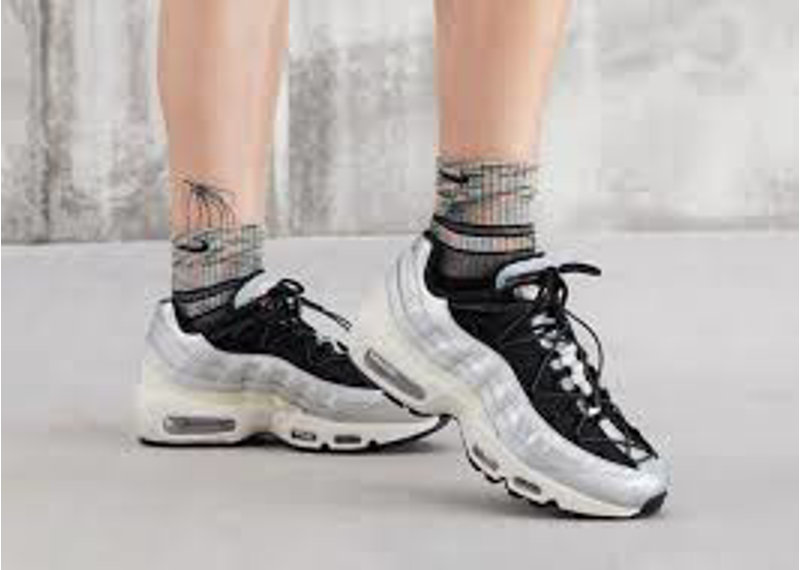 Air Max 95 Toggle Metallic Silver Alabaster