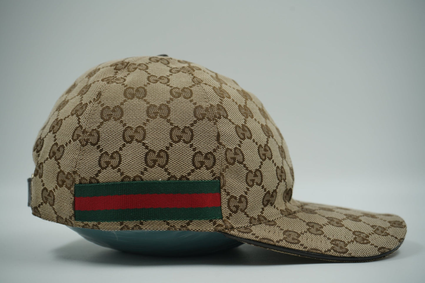 Gucci Beige Canvas GG Logo Cap - Gucci - SecondPlace