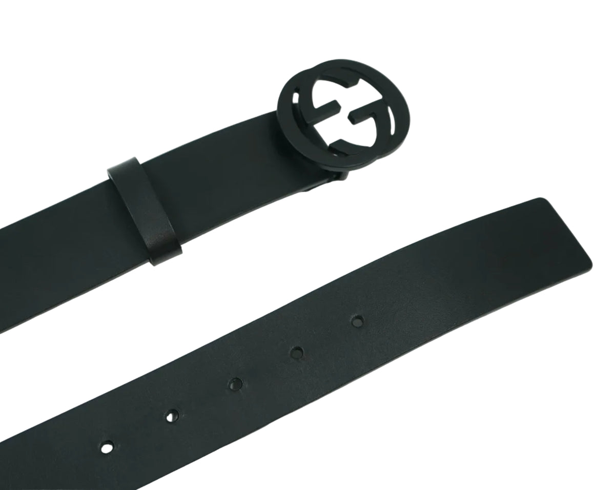 Pre-owned Gucci Interlocking G belt in black leather with matte black buckle, keeper and five holes