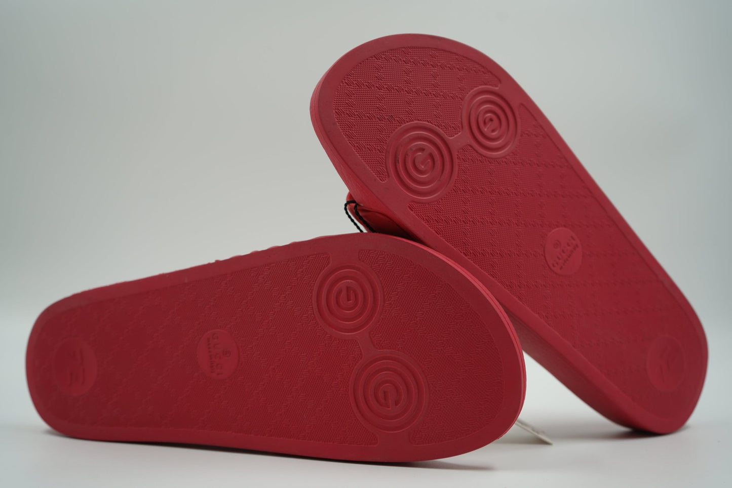 Gucci Red Slides - Gucci - SecondPlace