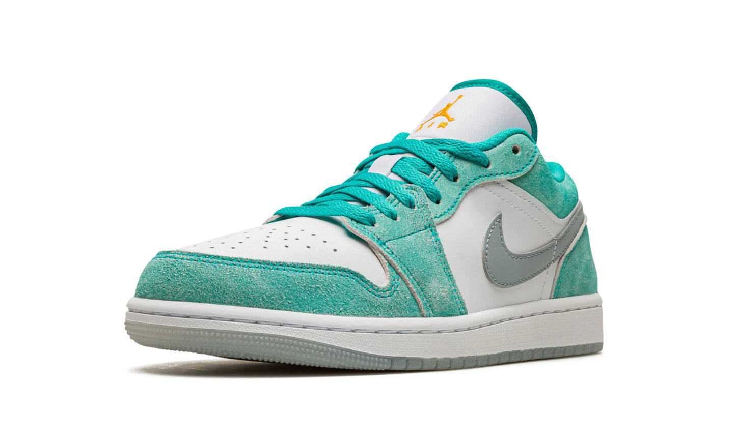 Air Jordan 1 Low New Emerald