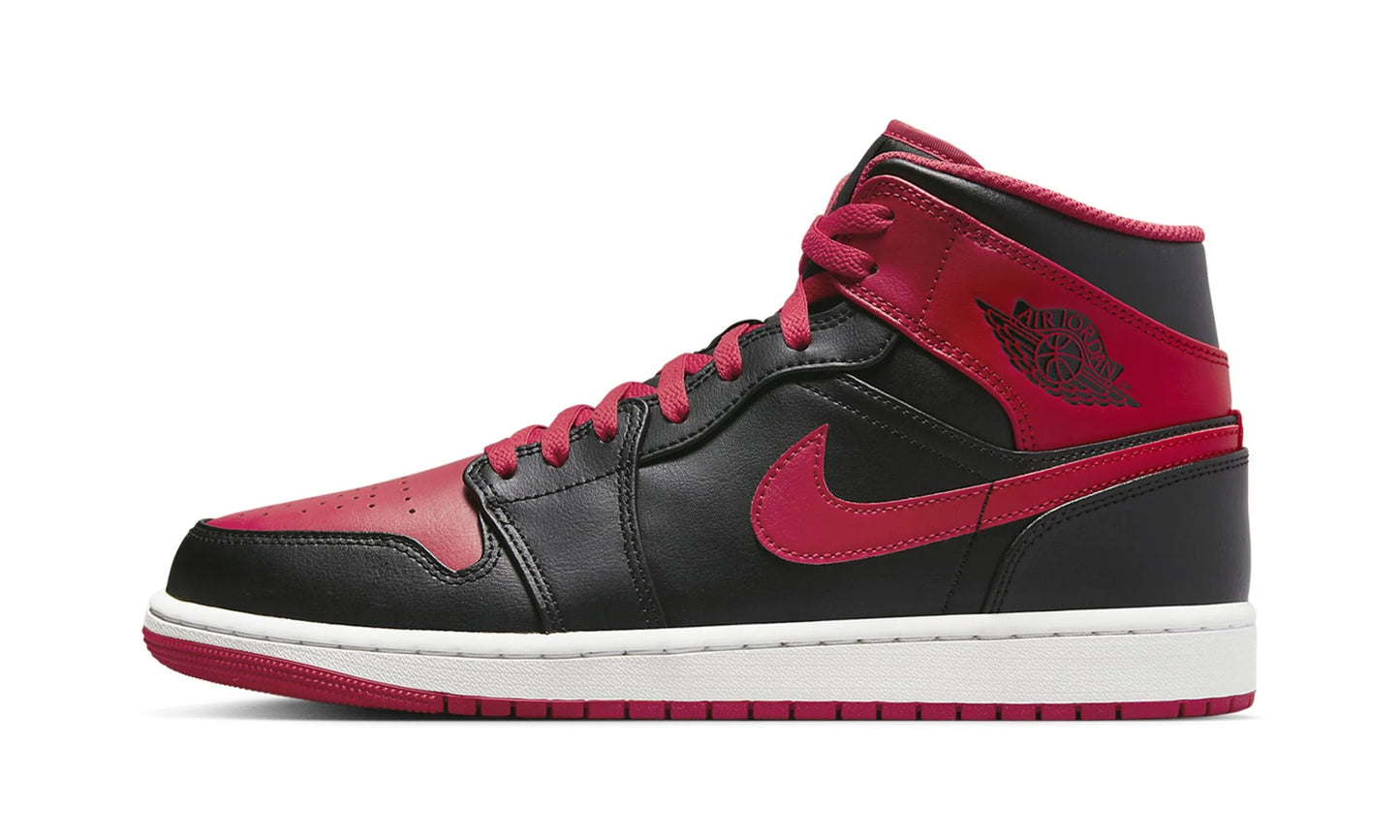 Air Jordan 1 Mid Alternate Bred