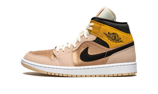 Air Jordan 1 Mid SE Particle Beige