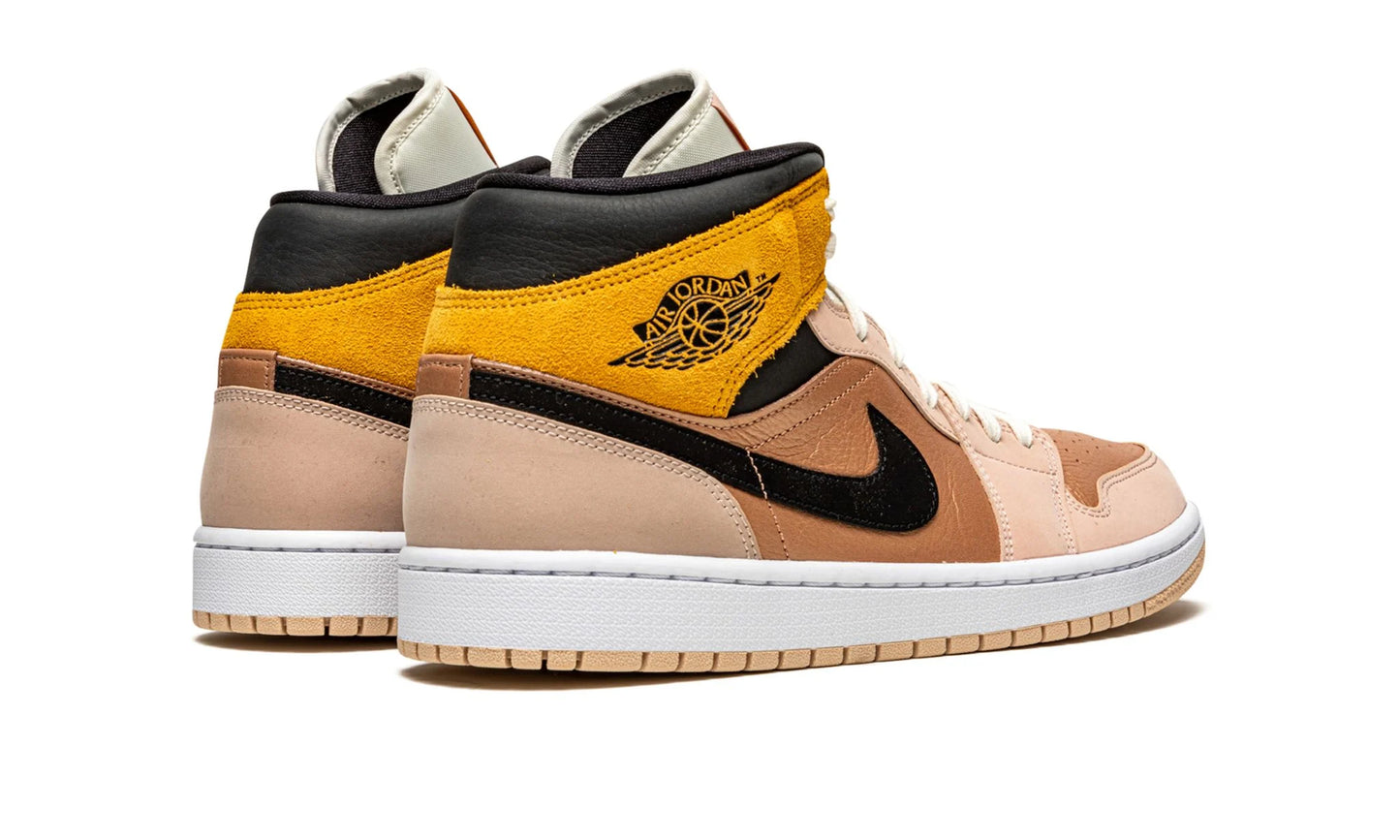 Air Jordan 1 Mid SE Particle Beige