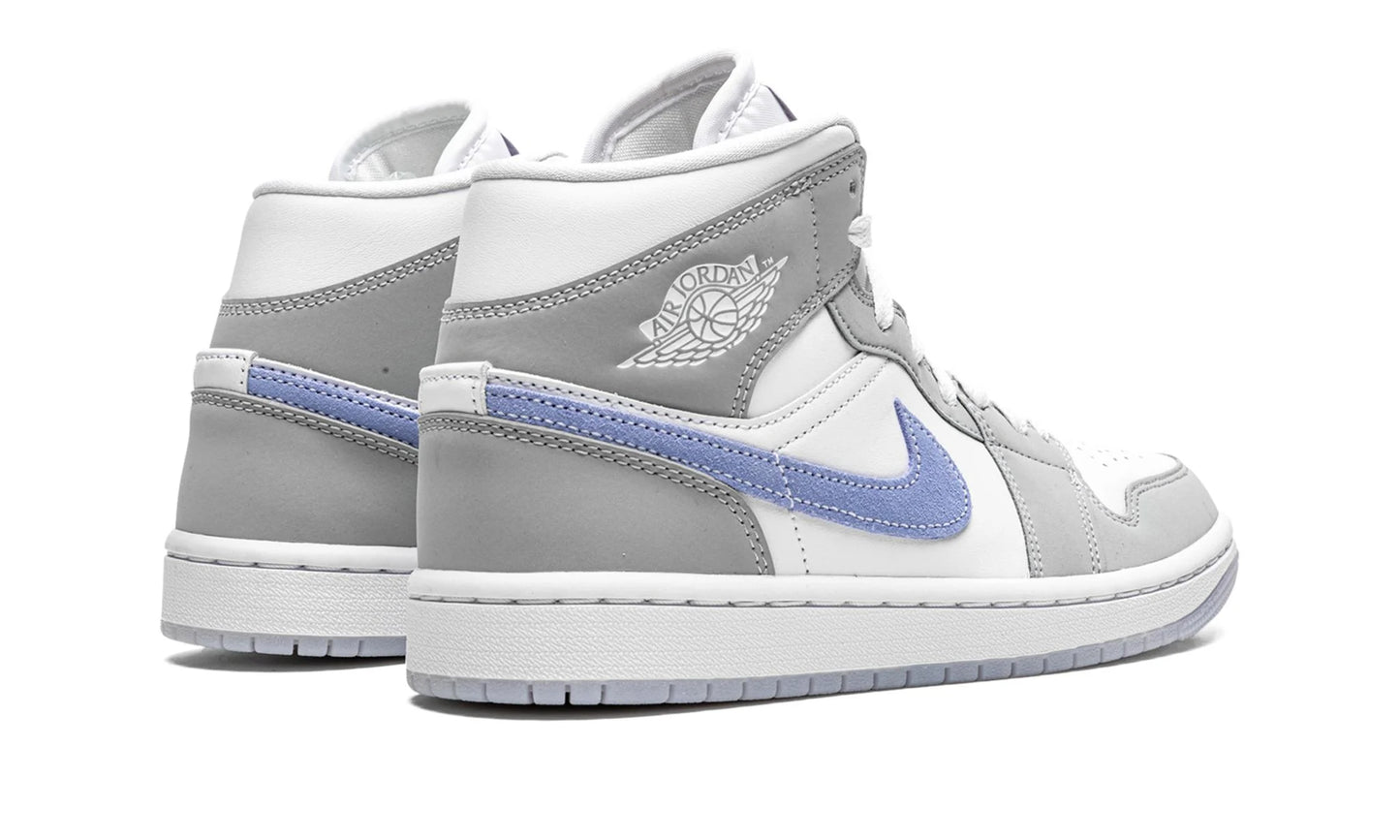 Air Jordan 1 Mid Wolf Grey Aluminum