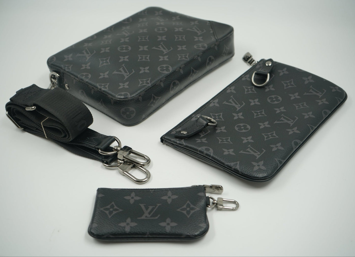 Louis Vuitton Trio Monogram Eclipse Messenger Grey/Black Bag - Louis Vuitton - SecondPlace