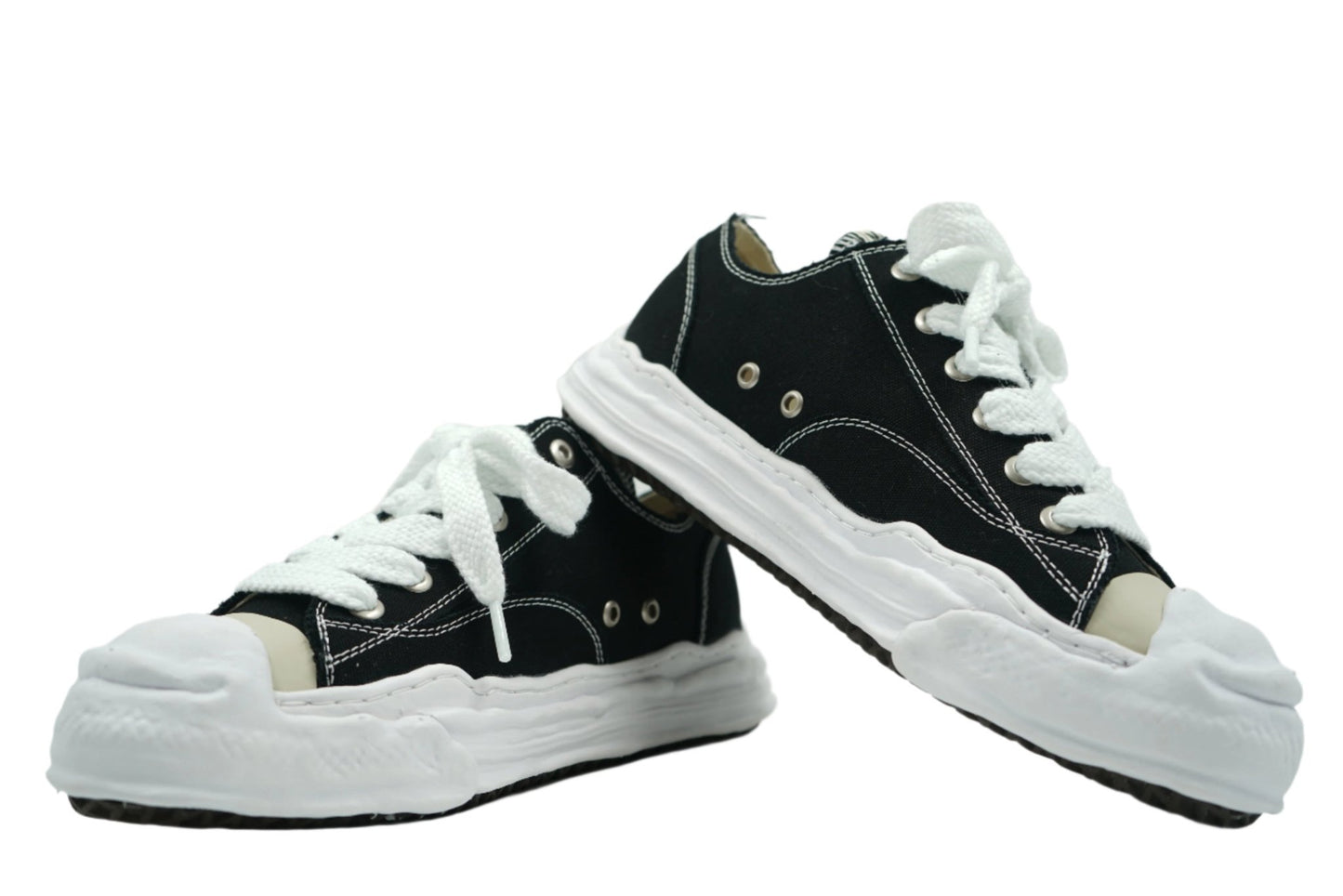 Maison Mihara Yasuhiro Peterson Sole Canvas Low Top Sneakers - Maison Mihara Yasuhiro - SecondPlace