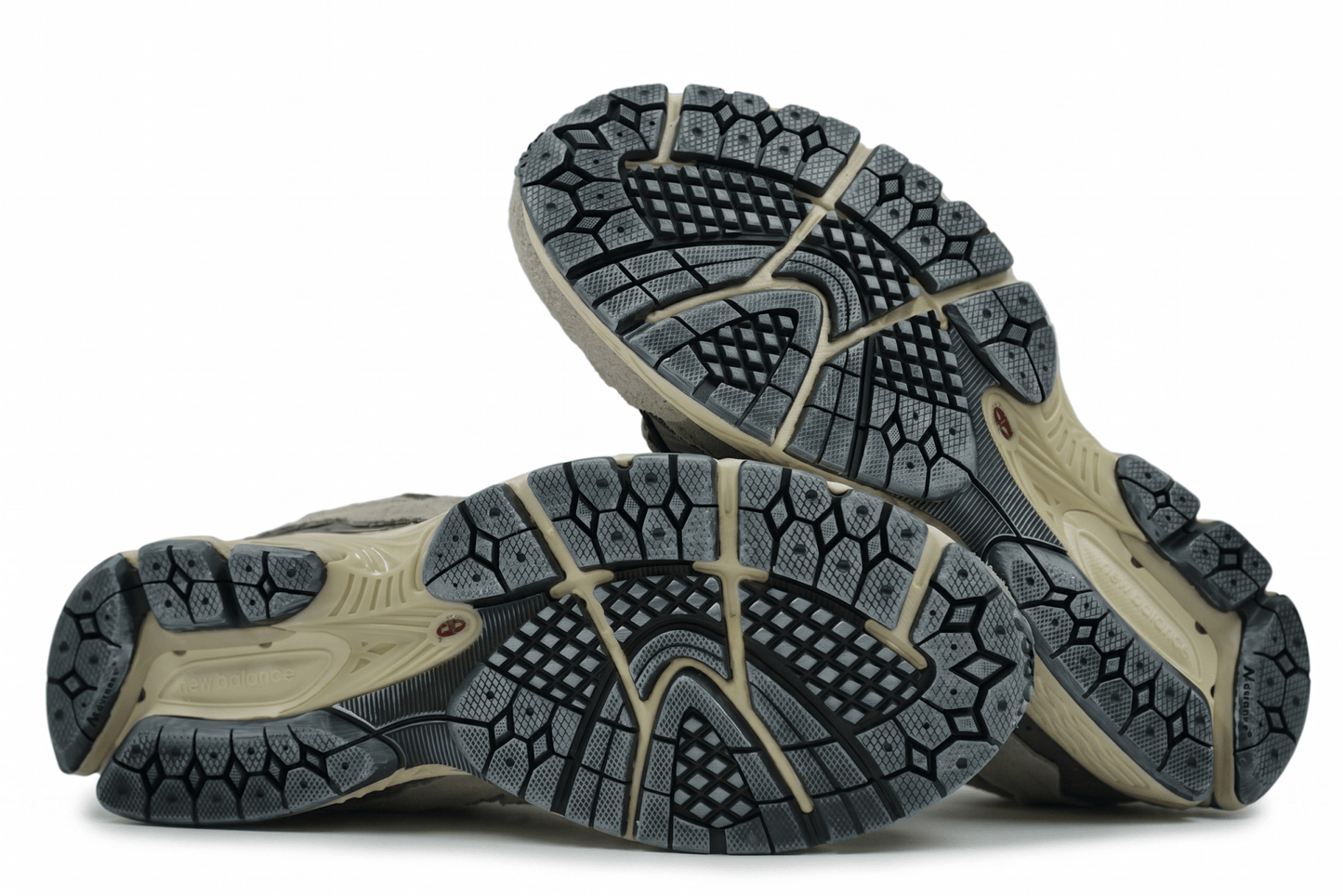 New Balance 2002R Protection Pack Rain Cloud - New Balance - SecondPlace