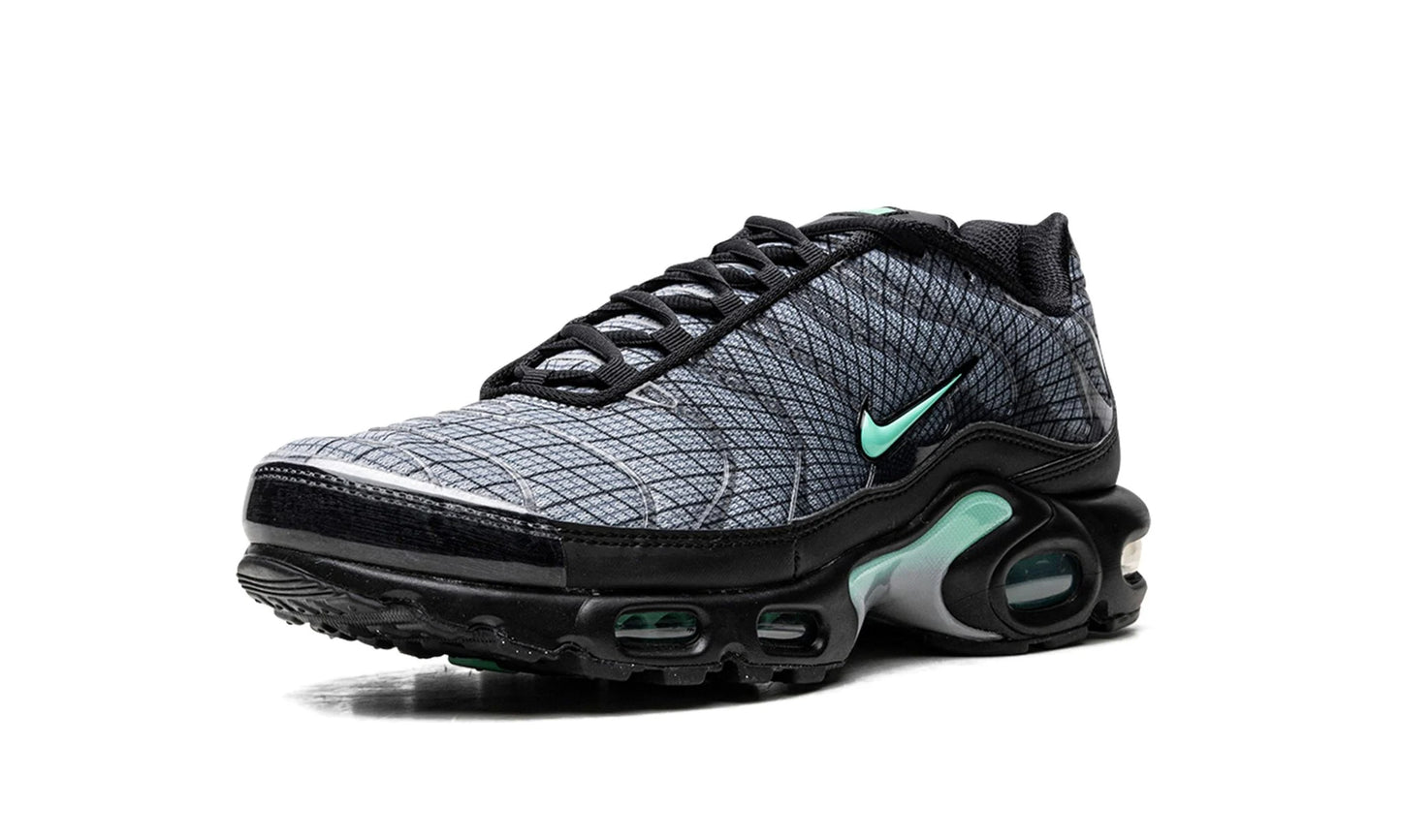 Air Max Plus Spirograph