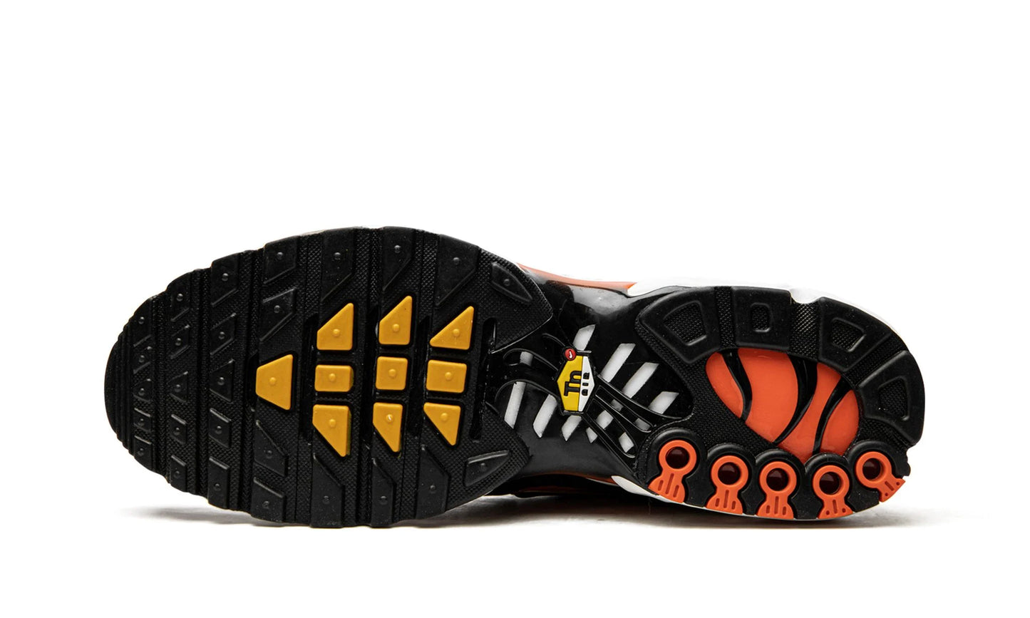 Air Max Plus Safety Orange Black