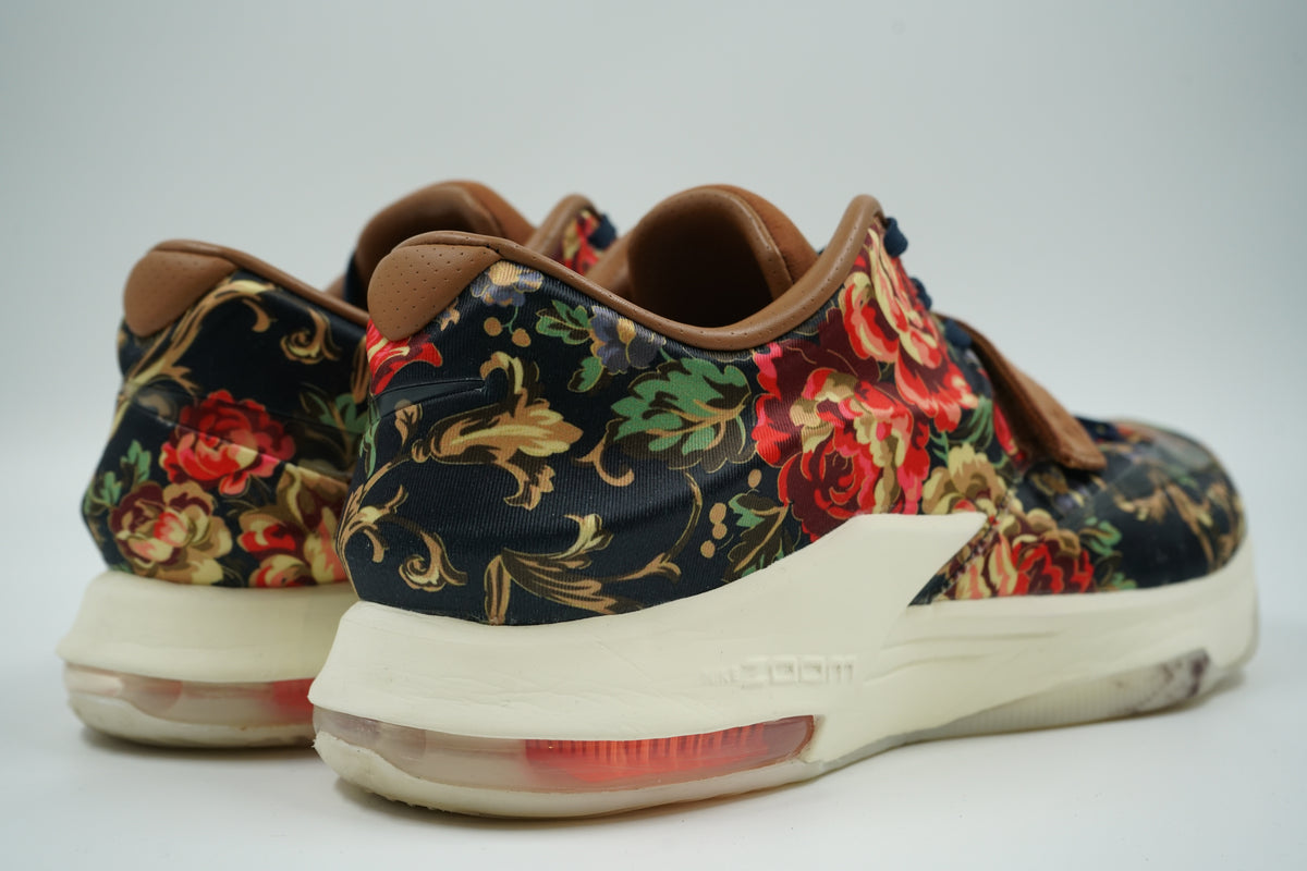 Pre-owned Nike KD 7 EXT Floral with brown leather collar and visible Zoom Air unit, rear view