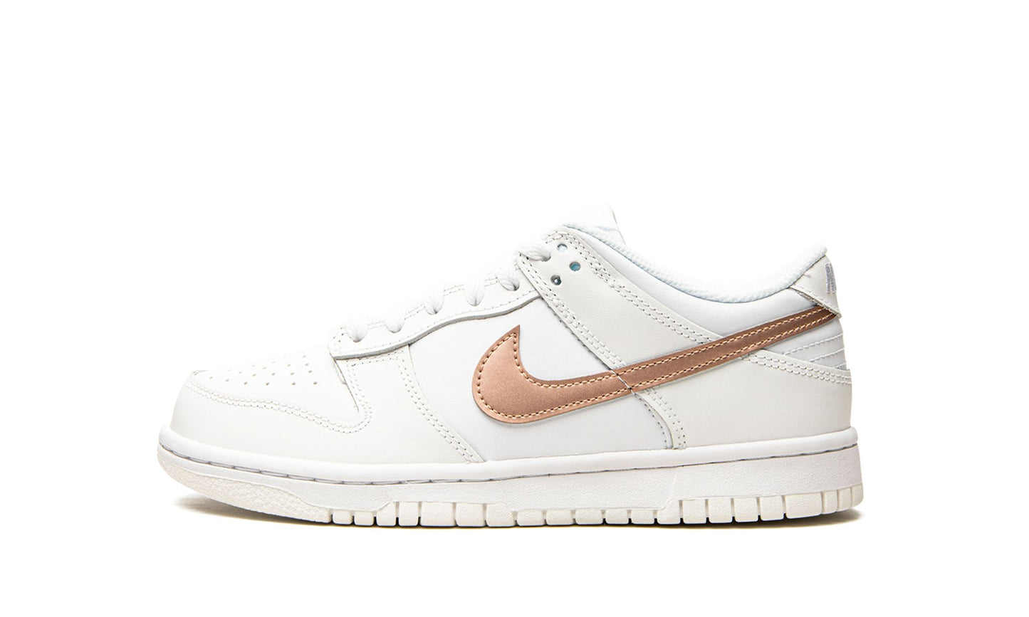 Dunk Low GS White Metallic Red Bronze