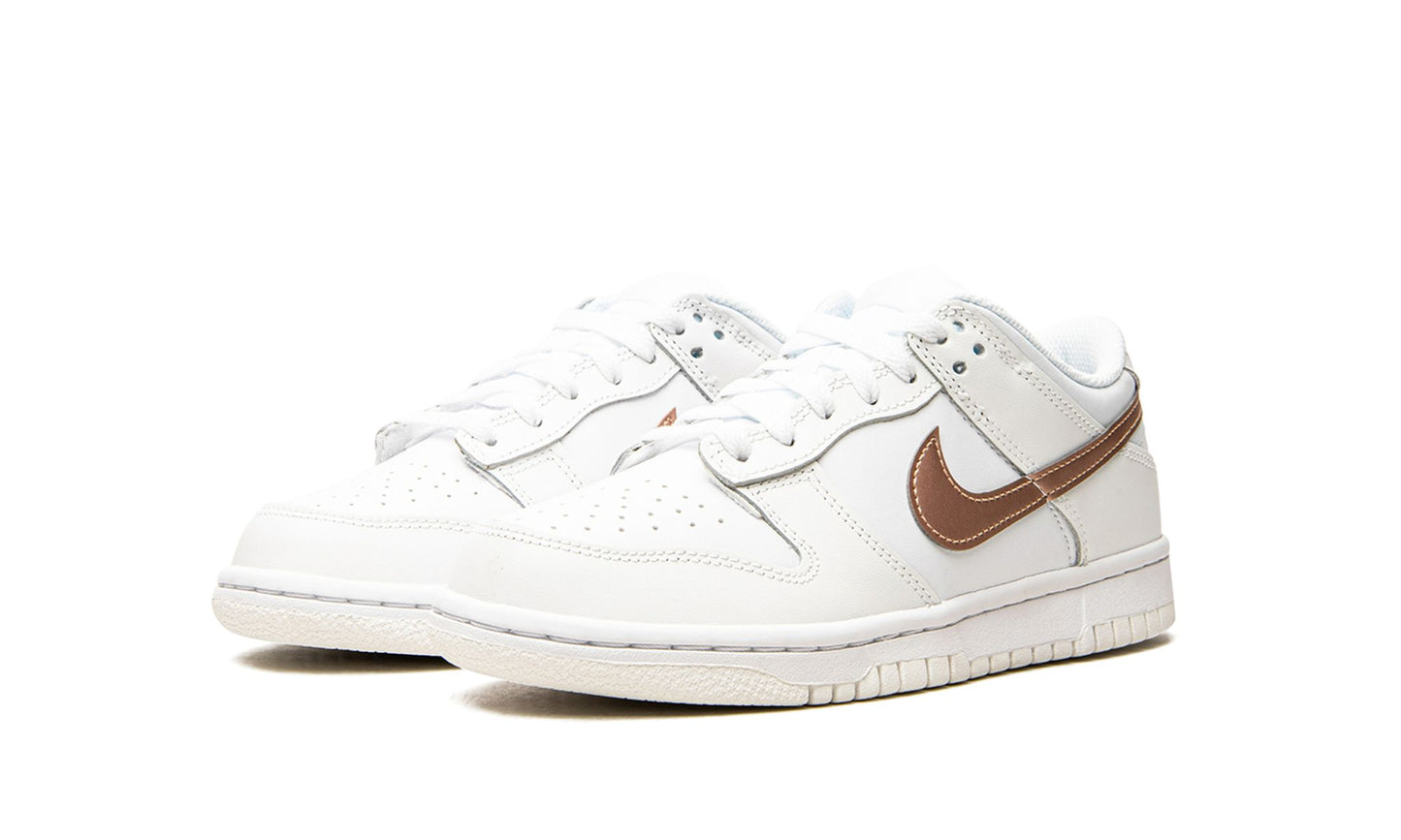 Dunk Low GS White Metallic Red Bronze