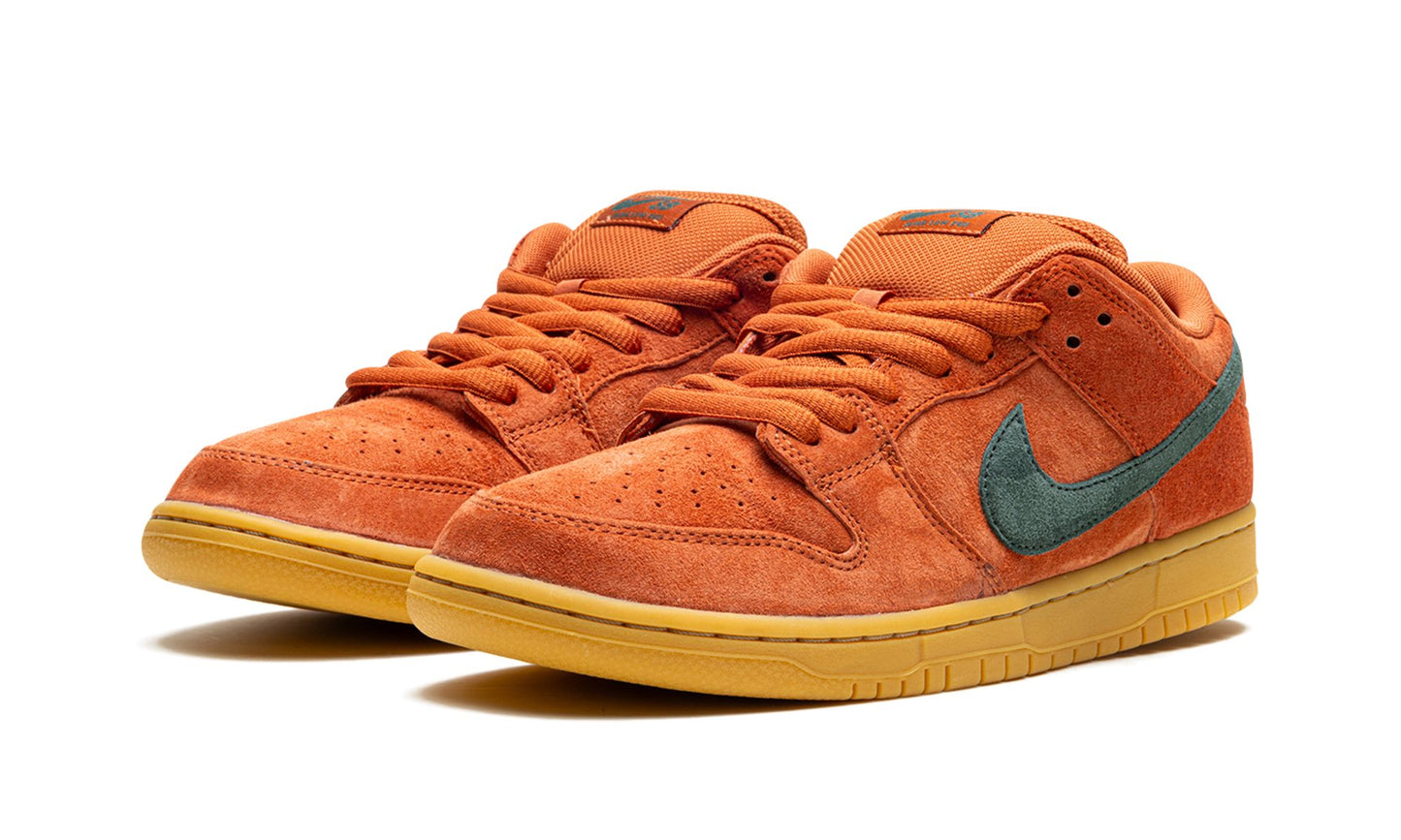 SB Dunk Low Burnt Sunrise