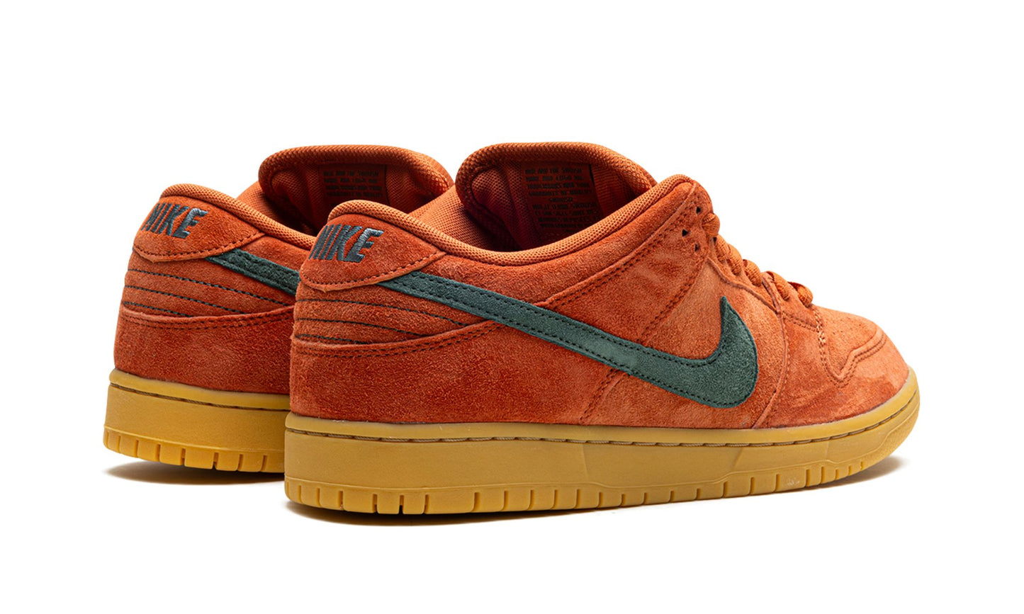 SB Dunk Low Burnt Sunrise