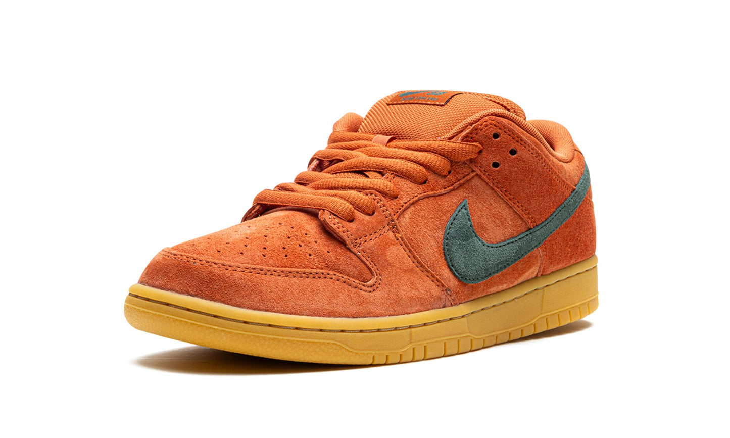 SB Dunk Low Burnt Sunrise