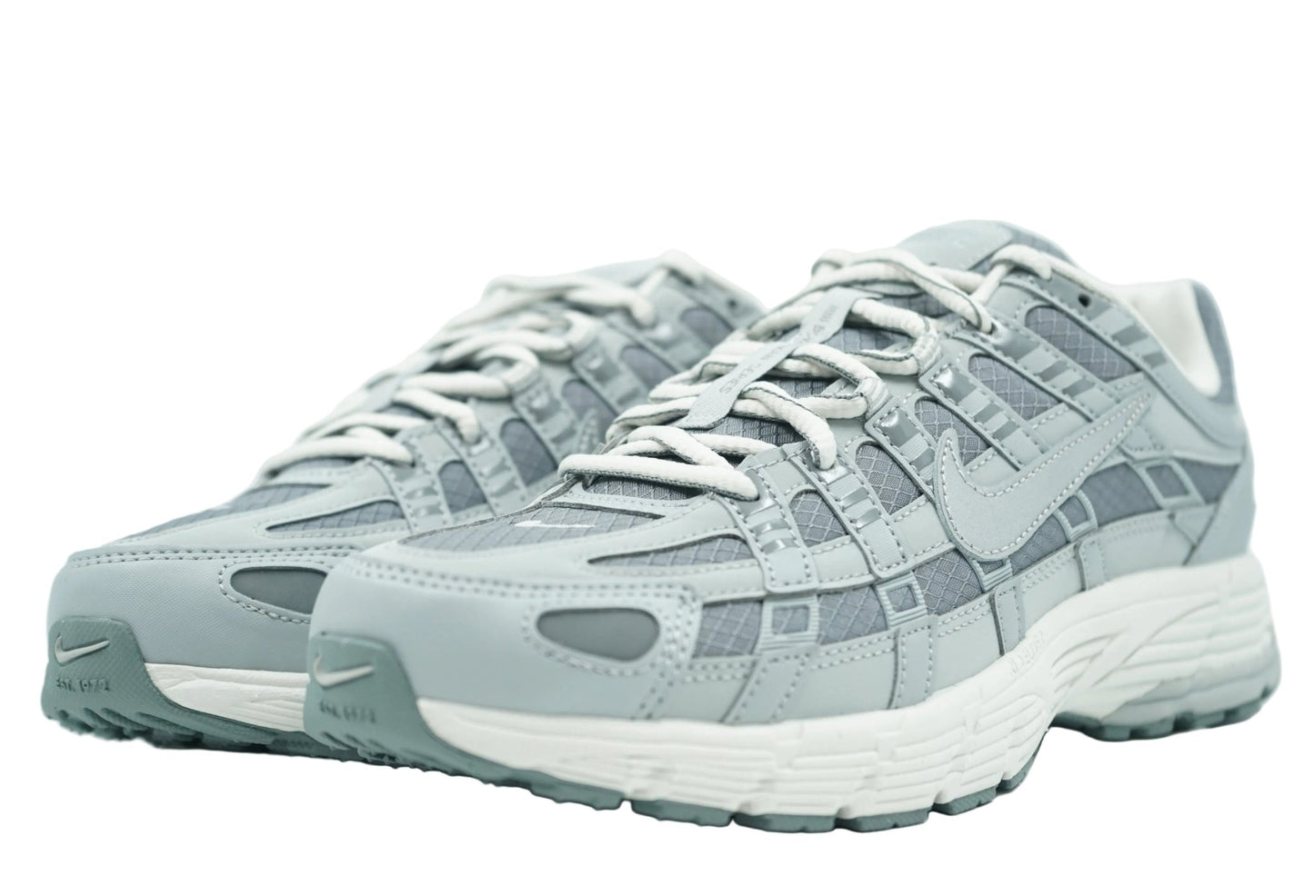 Nike P - 6000 LT Smoke Grey Metallic Silver - Nike - SecondPlace