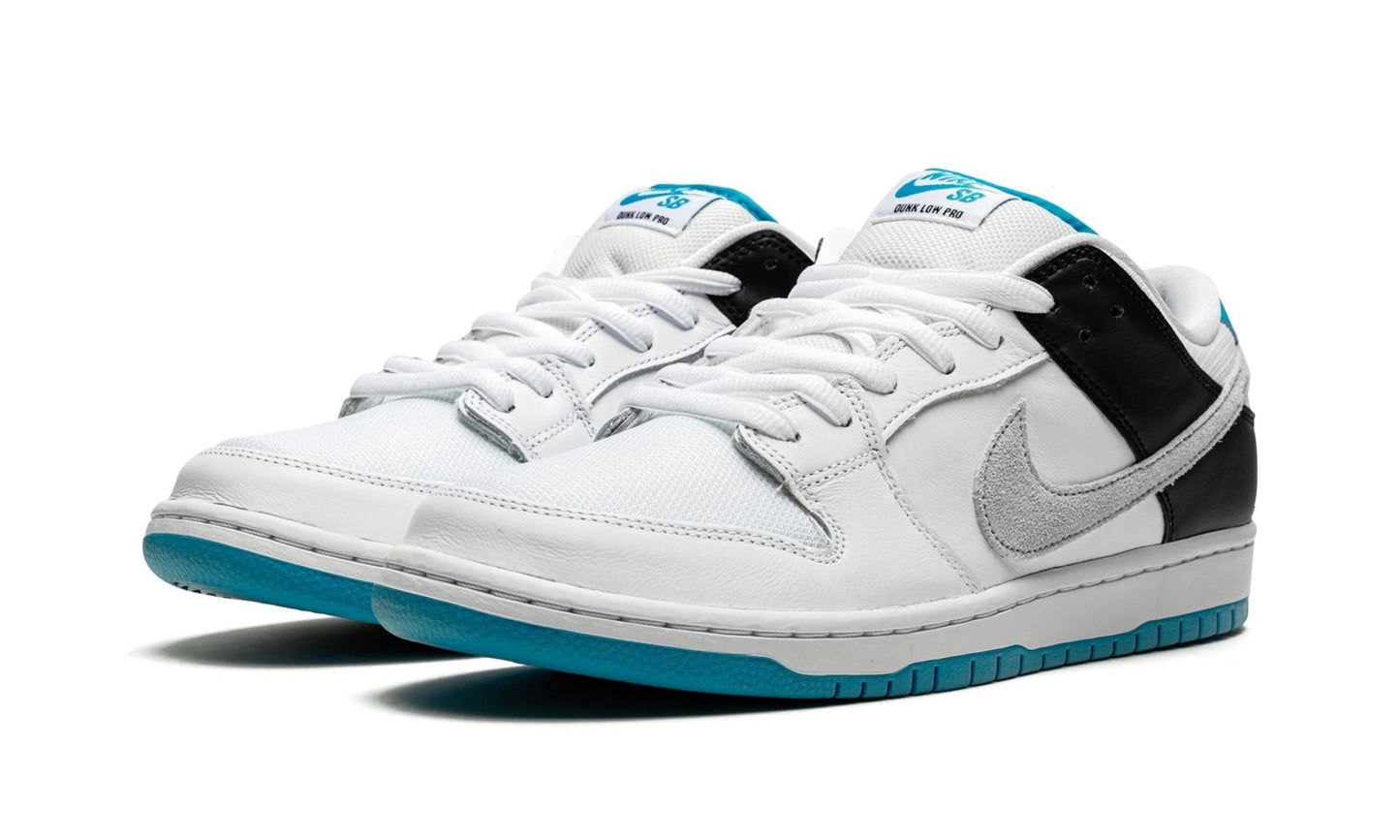 SB Dunk Low Laser Blue