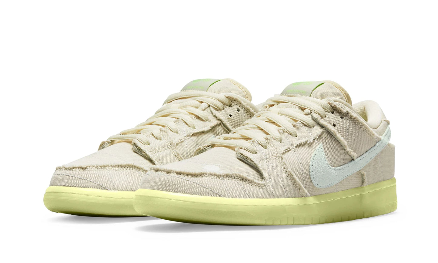 SB Dunk Low Mummy