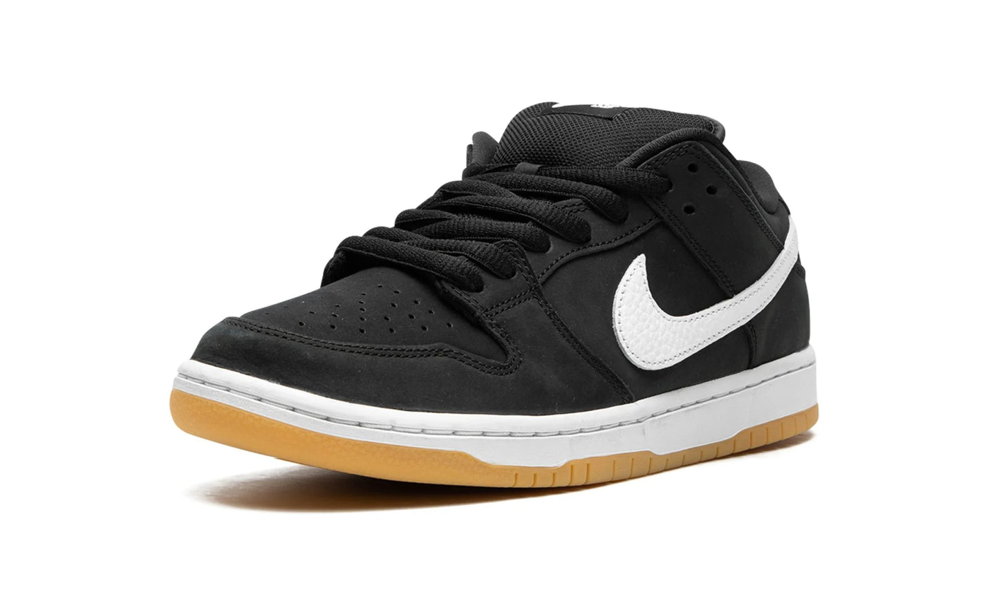 SB Dunk Low Black Gum