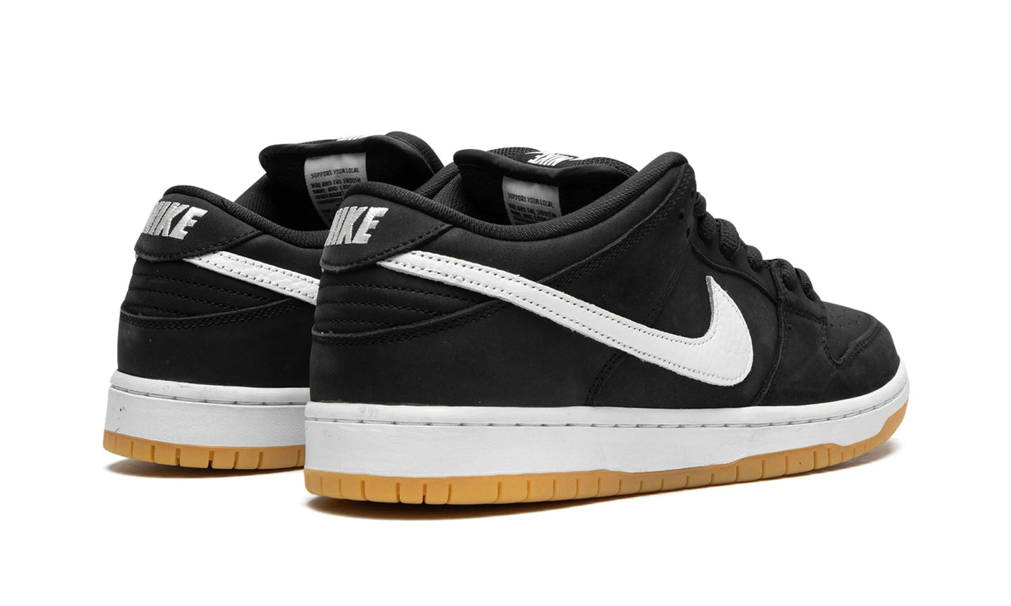 SB Dunk Low Black Gum