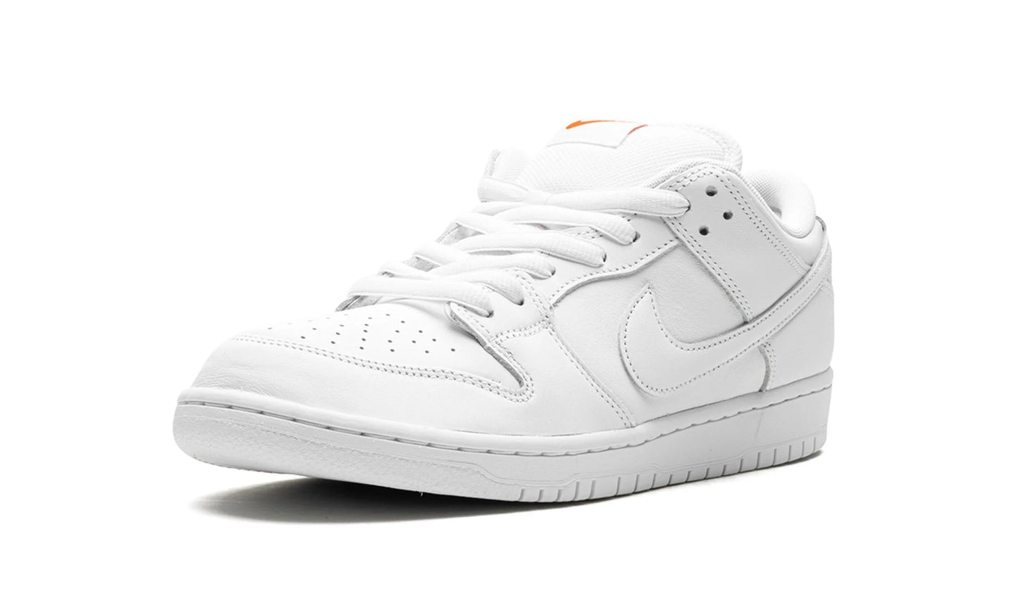 SB Dunk Low Triple White