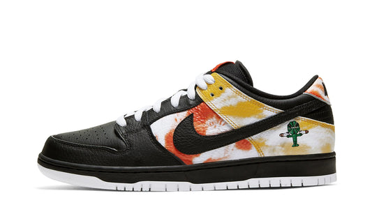 SB DUNK LOW Tie-Dye Raygun - Black