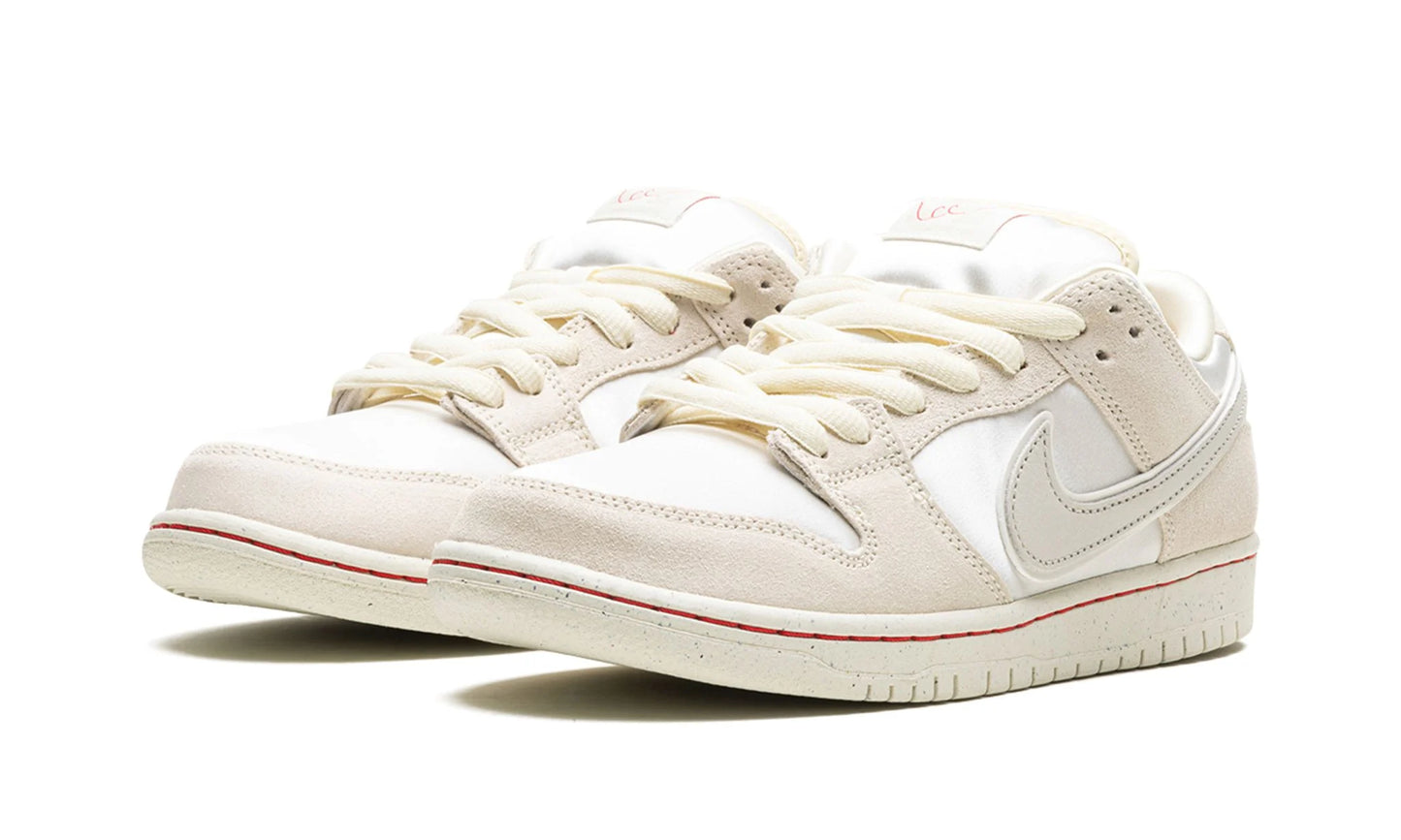 SB Dunk Low City of Love Light Bone