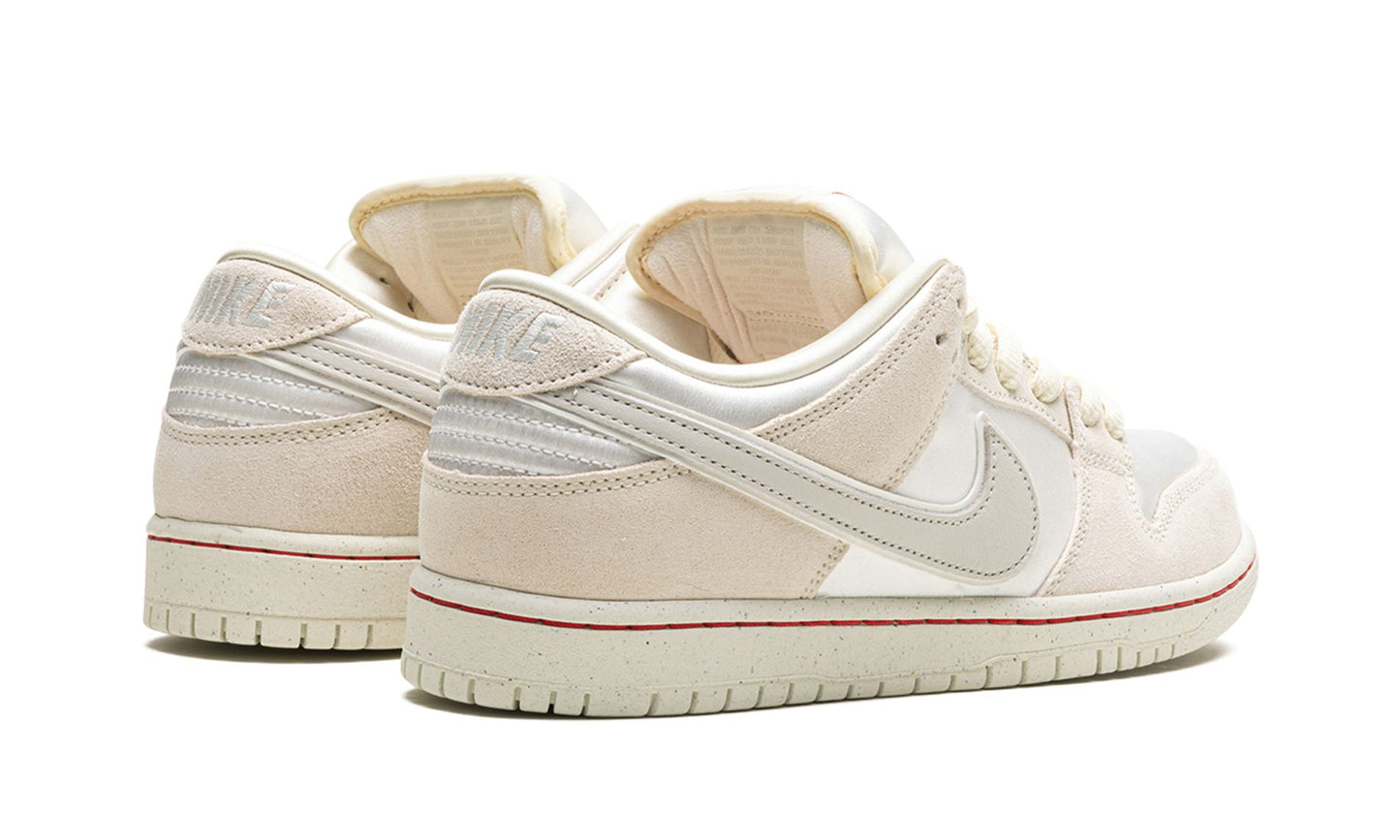 SB Dunk Low City of Love Light Bone