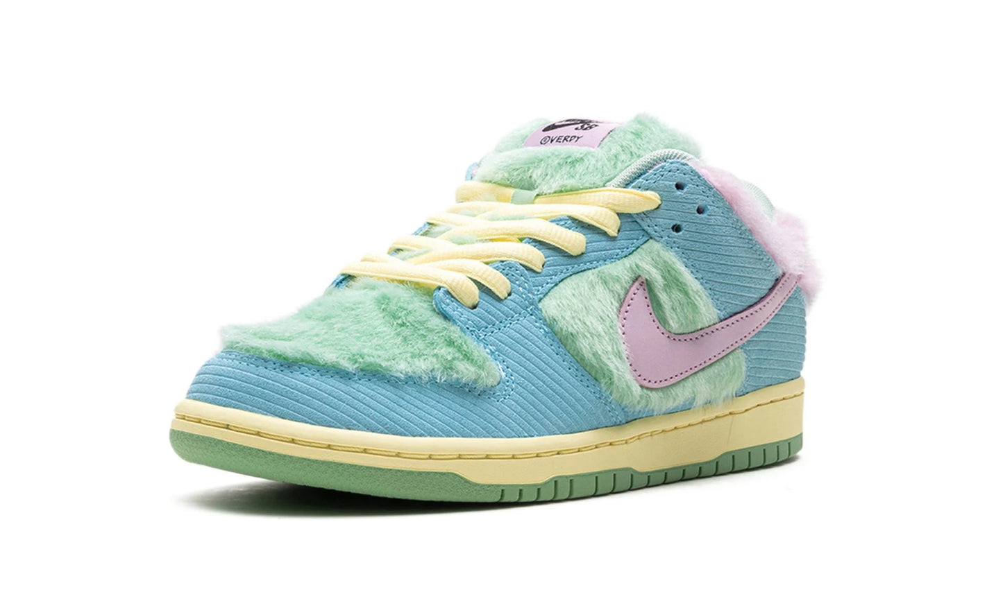 SB Dunk Low Verdy Visty