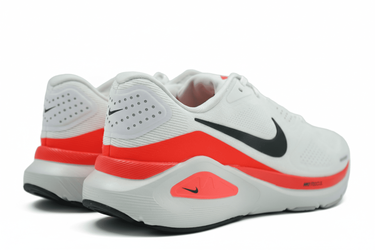 Nike Structure 26 White/Black Bright Crimson - Nike - SecondPlace
